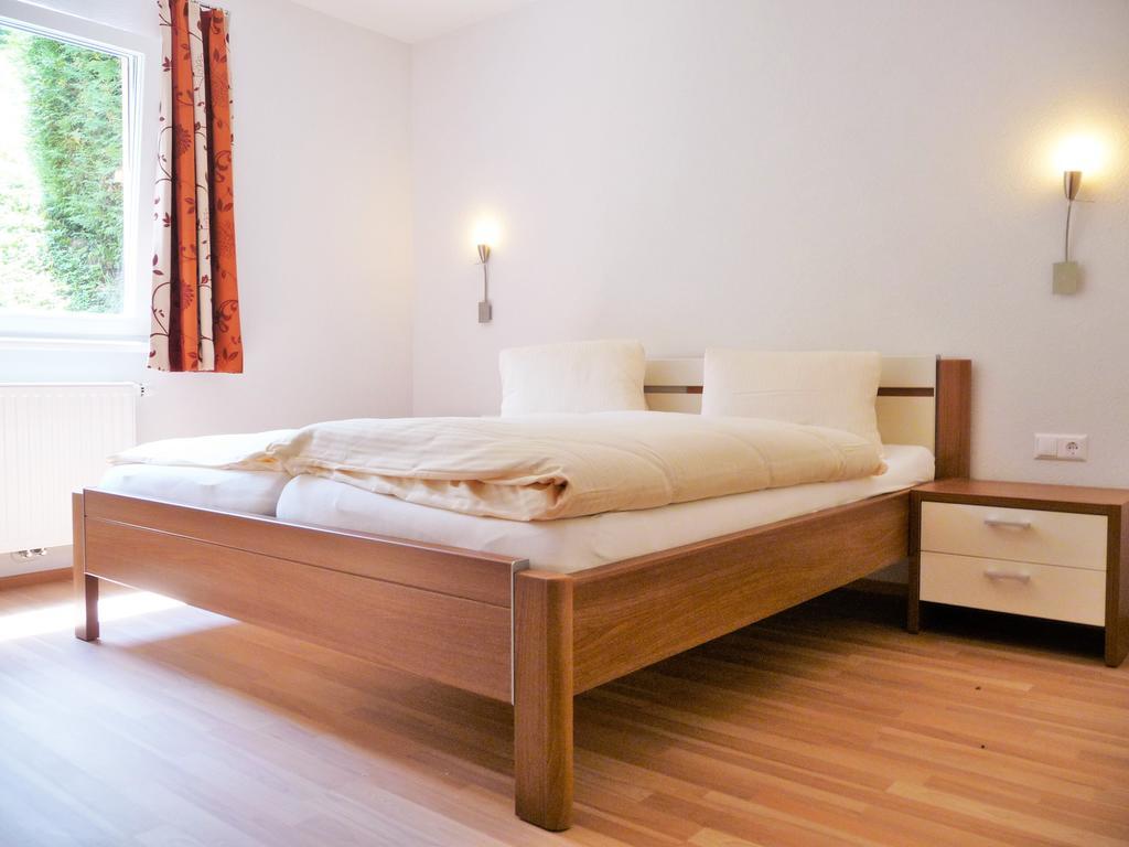 Ferienhaeuser Troester Bad Kleinkirchheim Phòng bức ảnh