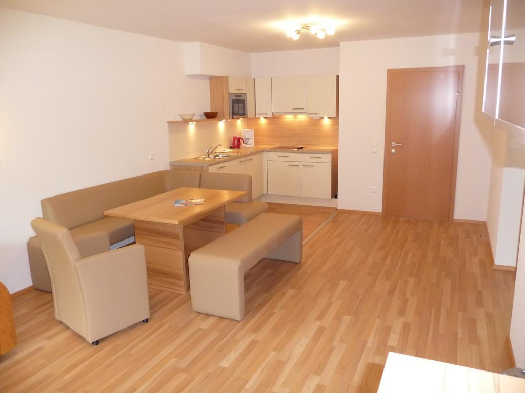 Ferienhaeuser Troester Bad Kleinkirchheim Phòng bức ảnh